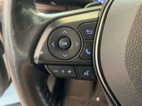 Certified 2021 Toyota RAV4 XSE w/ Weather Package AWD/4WD image 17