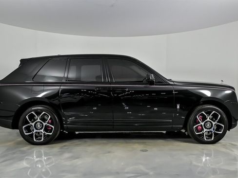 Used 2021 Rolls-Royce Cullinan AWD/4WD image 14
