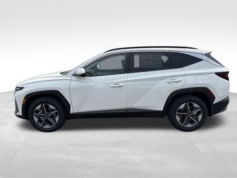 New 2026 Hyundai Tucson SEL FWD image 2