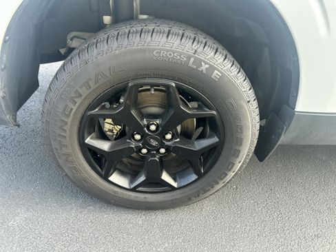 Used 2022 Ford Maverick Lariat w/ Equipment Group 500A Standard image 9