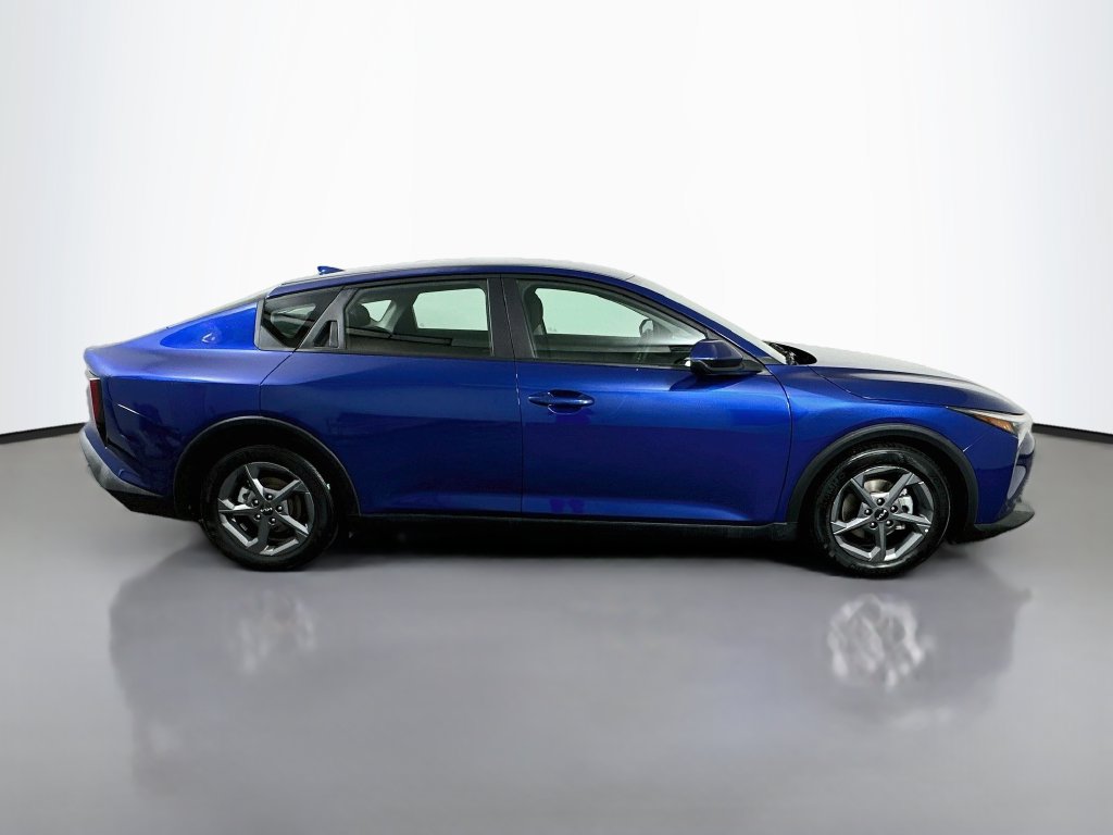Used 2025 Kia K4 FWD image 4