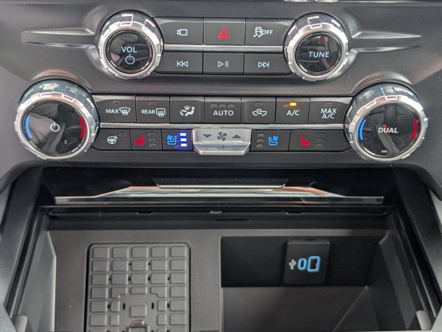 New 2027 Ford F350 Lariat AWD/4WD image 19