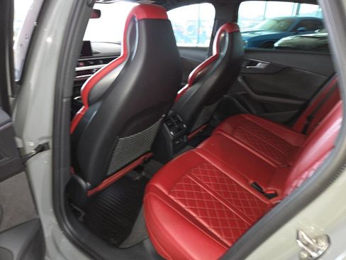 Used 2019 Audi S4 Premium Plus w/ Premium Plus Package AWD/4WD image 21