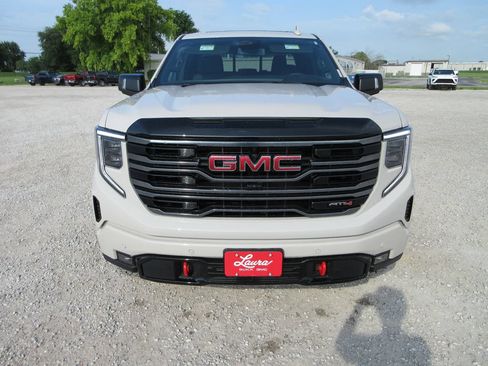 New 2026 GMC Sierra 1500 AT4 w/ AT4 Premium Package AWD/4WD image 13