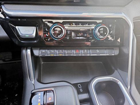 New 2026 GMC Sierra 1500 Denali AWD/4WD image 25