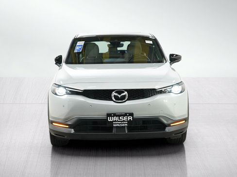 Used 2022 MAZDA MX-30 Electric w/ Premium Plus Pkg FWD image 8