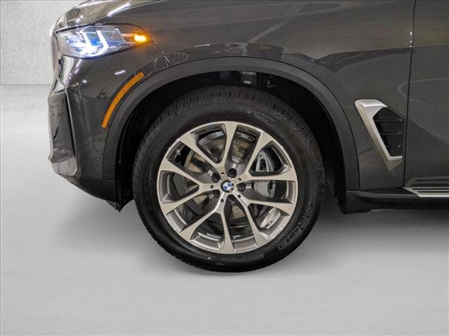 Used 2026 BMW X5 xDrive40i w/ Climate Comfort Package AWD/4WD image 10