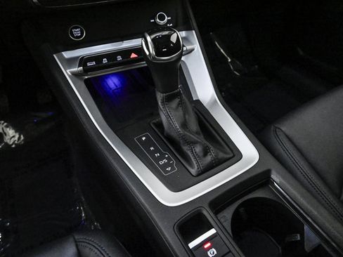 Used 2023 Audi Q3 2.0T Premium Plus w/ Premium Plus Package image 12