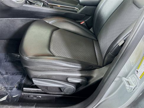 Used 2022 Jeep Compass Latitude image 23