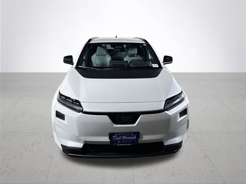 New 2026 Subaru Solterra Limited image 3