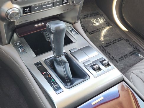 Used 2019 Lexus GX 460 Premium AWD/4WD image 13