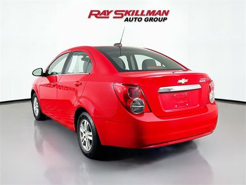 Used 2015 Chevrolet Sonic LT image 5