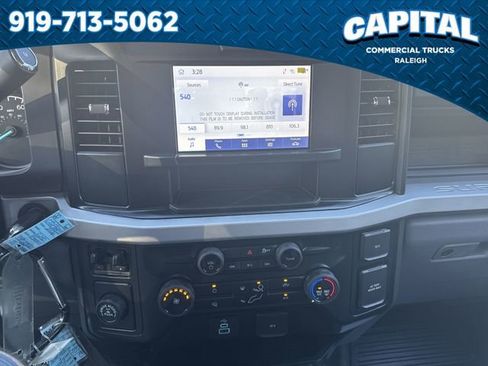 New 2026 Ford F250 XL w/ XL Chrome Package image 27