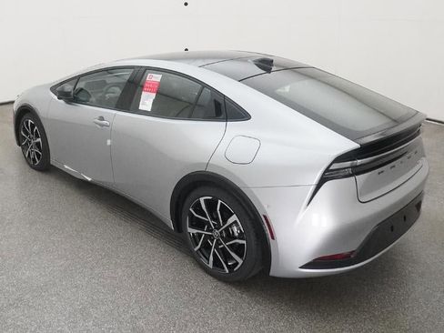 New 2026 Toyota Prius Plug-In Hybrid image 27