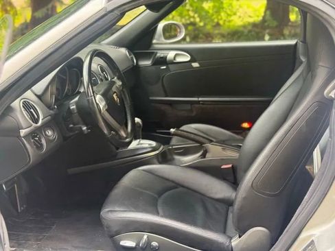 Used 2005 Porsche Boxster S image 9