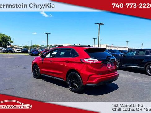 Used 2023 Ford Edge ST-Line w/ Class II Trailer Tow Package AWD/4WD image 5