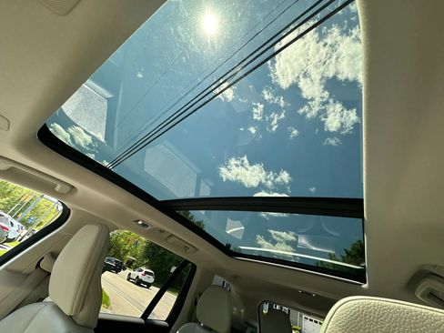 Used 2019 Volvo XC90 T6 Momentum w/ Protection Package AWD/4WD image 31