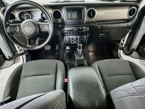 Used 2018 Jeep Wrangler Unlimited Sport S AWD/4WD image 16
