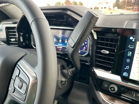 Used 2025 Chevrolet Silverado 1500 LT w/ All Star Edition Plus image 19