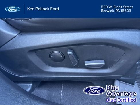 Certified 2023 Ford Explorer XLT w/ Equipment Group 202A image 33