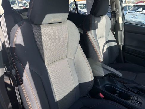 Certified 2023 Subaru Crosstrek 2.0i Premium image 33