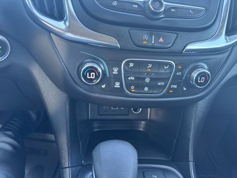 Used 2024 Chevrolet Equinox LT image 9
