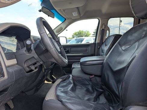 Used 2011 RAM 1500 ST w/ SXT Appearance Group AWD/4WD image 15
