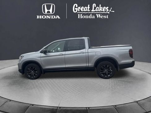 Used 2024 Honda Ridgeline Sport image 18