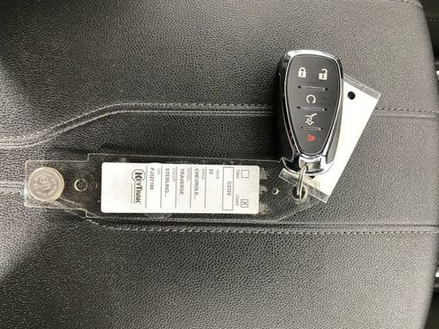 Certified 2023 Chevrolet Traverse LT AWD/4WD image 31