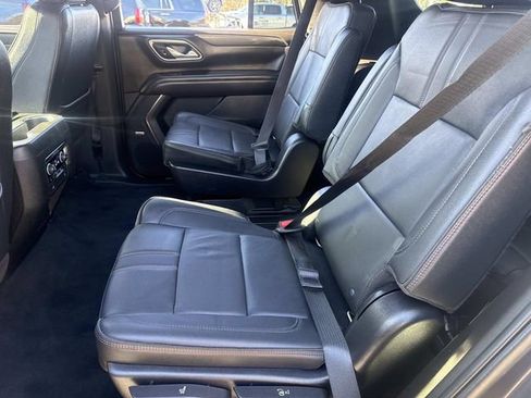 Used 2022 Chevrolet Tahoe RST w/ Luxury Package image 16