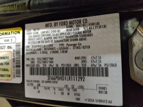 Used 2020 Ford Fusion SE FWD image 33