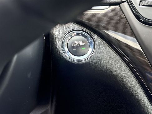 Used 2014 Buick Regal Premium w/ Driver Confidence Package #2 AWD/4WD image 17