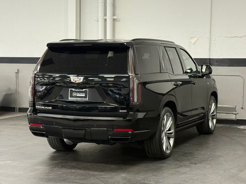 Used 2025 Cadillac Escalade Sport Platinum AWD/4WD image 12