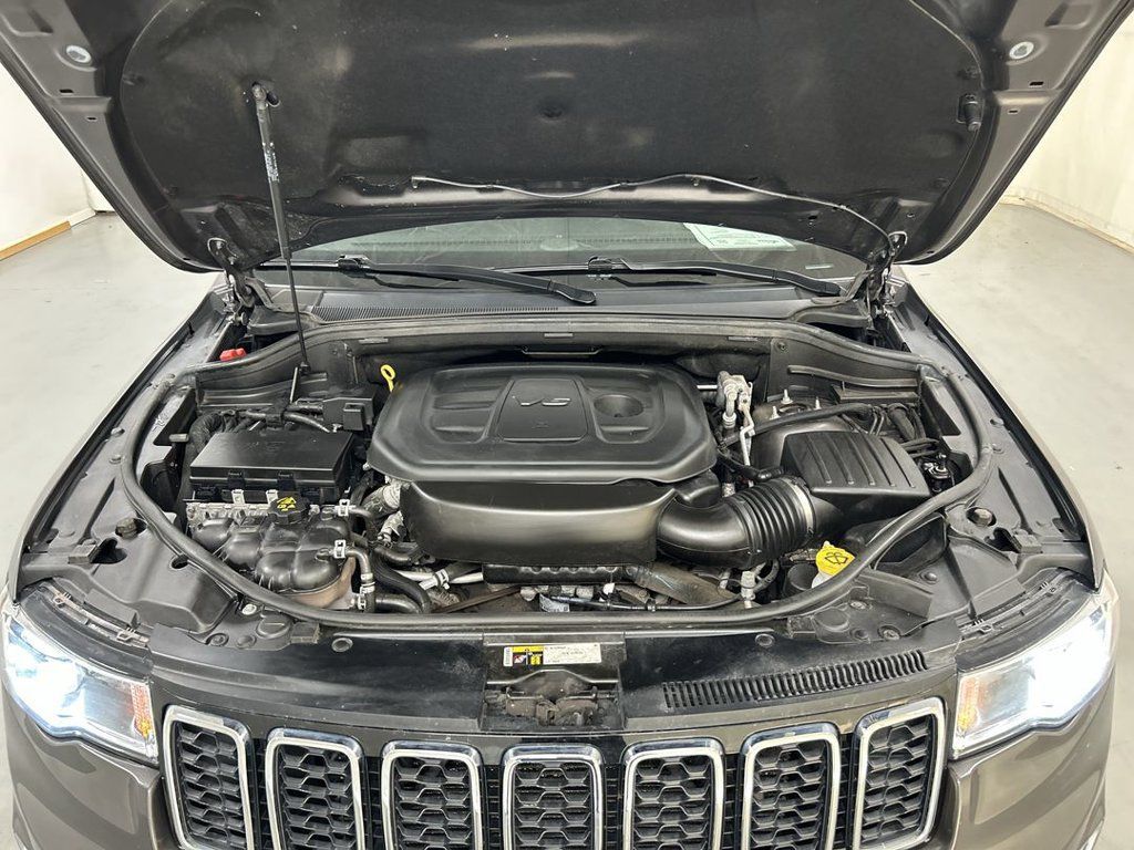 Used 2020 Jeep Grand Cherokee Limited w/ Luxury Group II AWD/4WD image 25