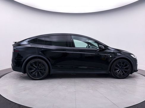 Used 2023 Tesla Model X Plaid image 39