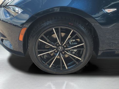 New 2026 MAZDA MX-5 Miata RF Grand Touring RWD image 11