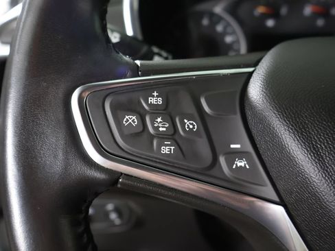Used 2021 Chevrolet Equinox LT FWD image 41