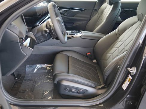 New 2026 BMW 530i image 10