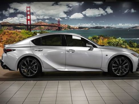 Used 2025 Lexus IS 300 F Sport image 5