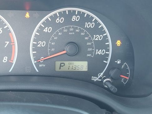 Used 2013 Toyota Corolla LE image 21