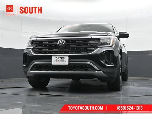 Used 2026 Volkswagen Atlas Cross Sport SE AWD/4WD image 43