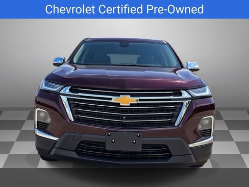 Certified 2023 Chevrolet Traverse LT FWD image 2