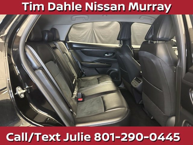 Used 2024 Nissan Ariya AWD image 18