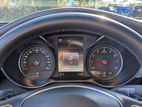 Used 2017 Mercedes-Benz GLC 300 4MATIC image 15