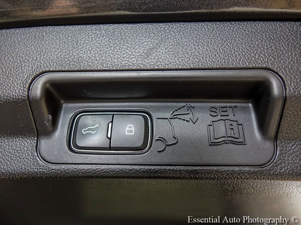 Certified 2020 Ford Explorer ST AWD/4WD image 24
