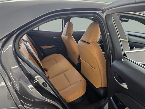 New 2026 Lexus UX 300h FWD image 24