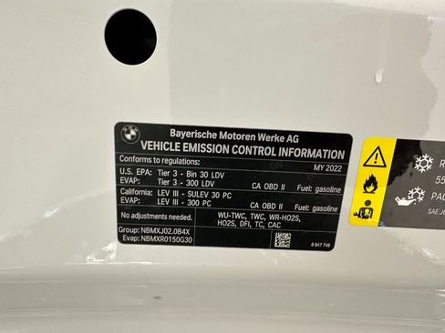 Used 2022 BMW 430i xDrive Coupe w/ M Sport Package image 5