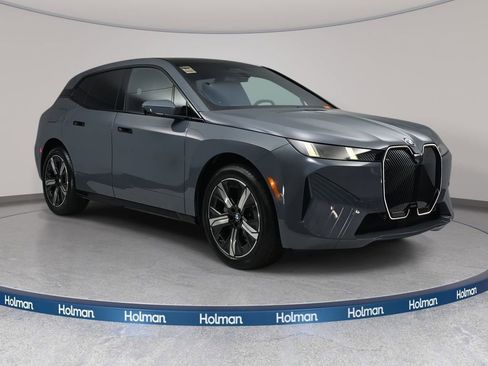 Used 2026 BMW iX xDrive60 AWD/4WD image 3
