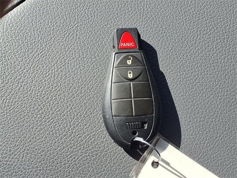 Used 2017 RAM 2500 Tradesman w/ Chrome Appearance Group image 11