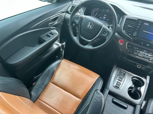 Used 2022 Honda Ridgeline Sport image 9